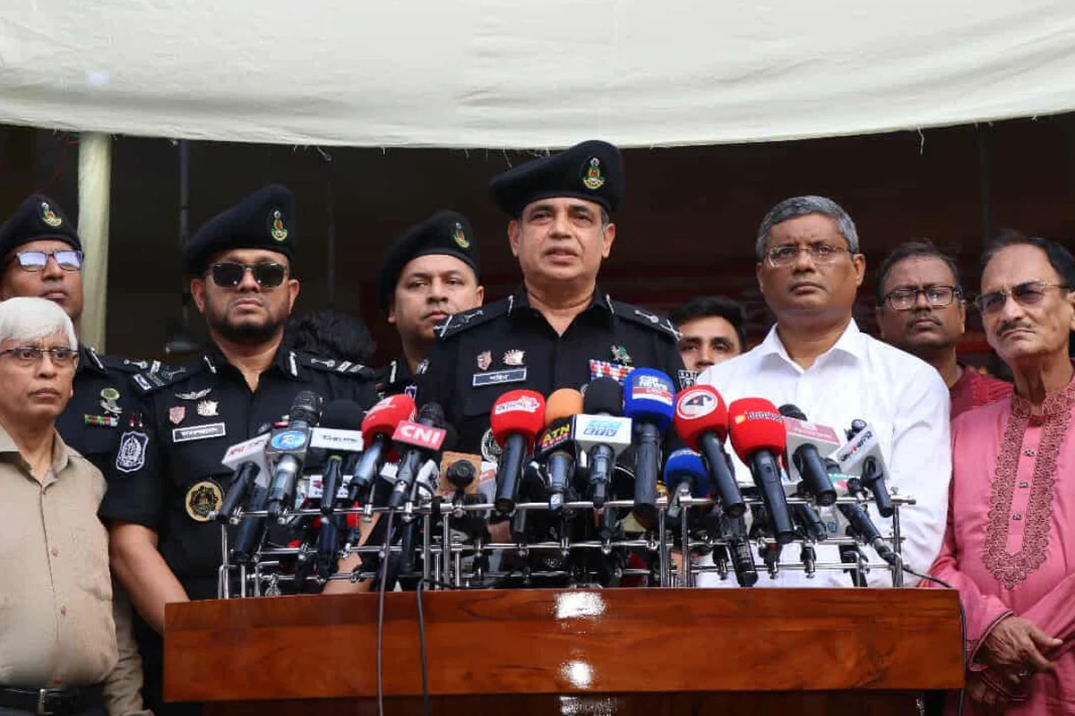পূজায় সারাদেশে কড়া নিরাপত্তা ব্যবস্থা নিশ্চিত : র‍্যাব ডিজি