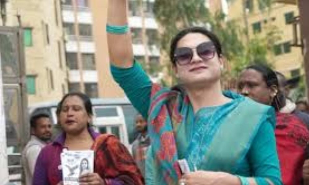 ত্রয়োদশ সংসদ নির্বাচন থেকে সরে দাঁড়ালেন তৃতীয় লিঙ্গের প্রার্থী আনোয়ারা ইসলাম রানী