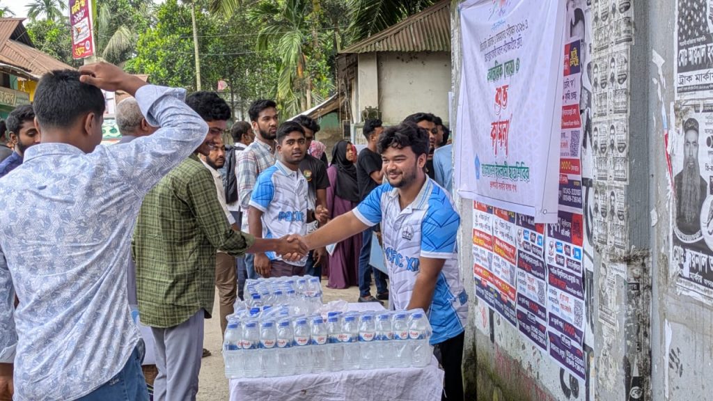 এইচএসসি ও আলিম পরীক্ষার্থীদের পাশে ছাত্রশিবির: ভূরুঙ্গামারীতে হেল্প ডেস্ক পেয়ে খুশি শিক্ষার্থী- অভিভাবকরা